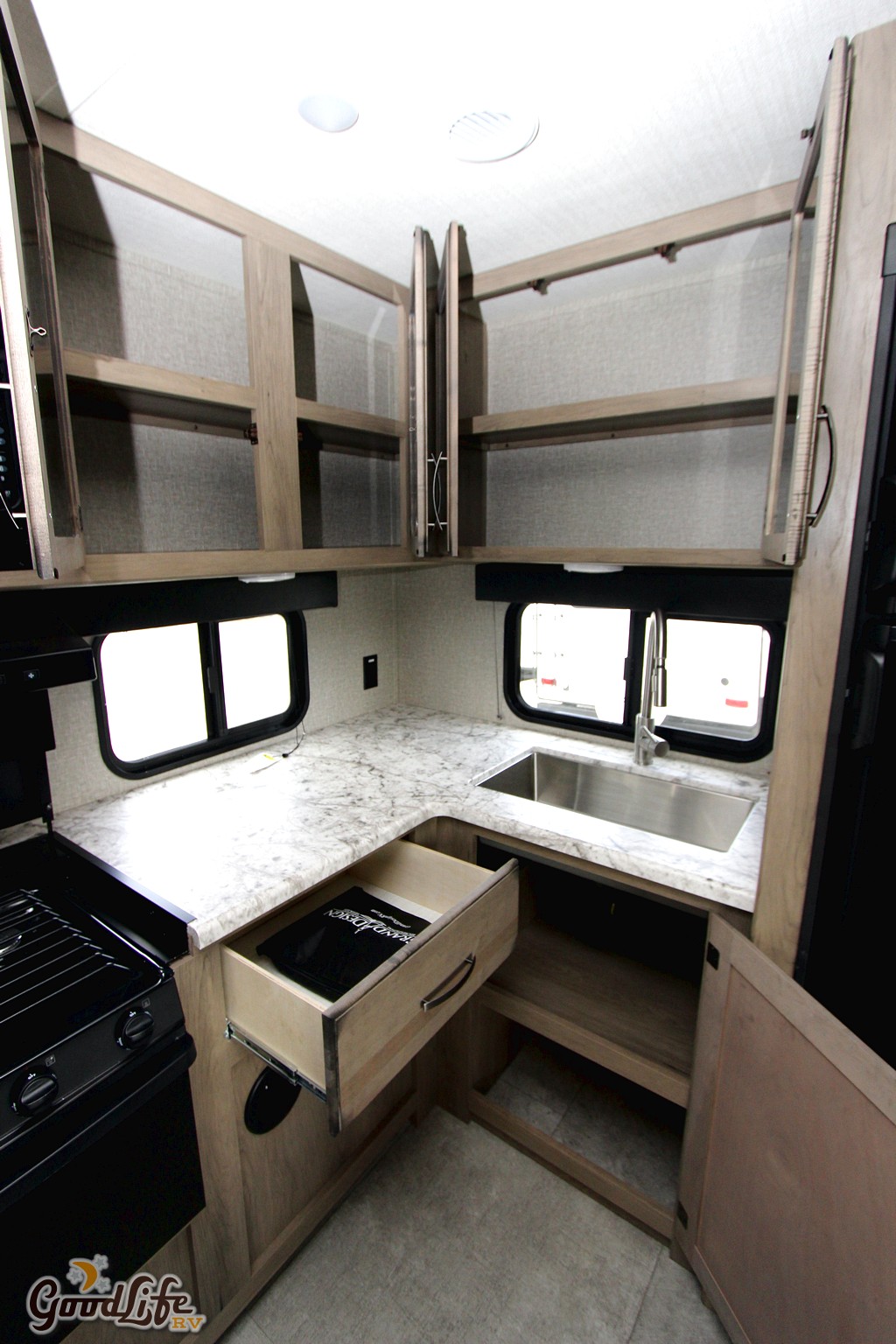 2022 Grand Design Transcend 28MKS 2022 Grand Design Transcend 28MKS
