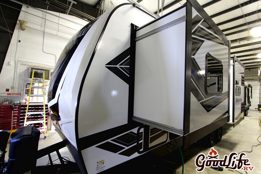 25G Momentum Toy Hauler P503158 (3) Good Life RV