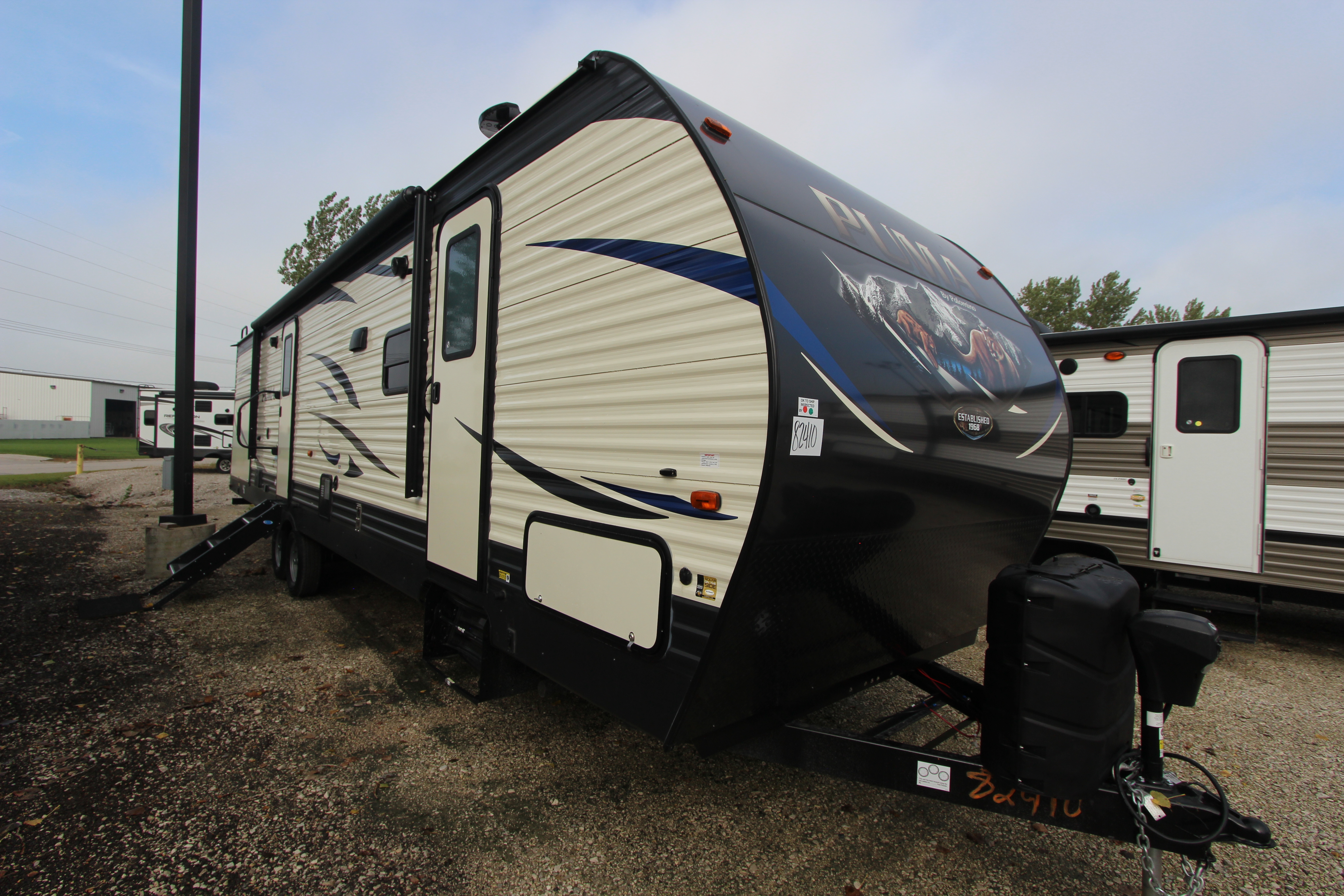 2019 palomino puma 31qbbh