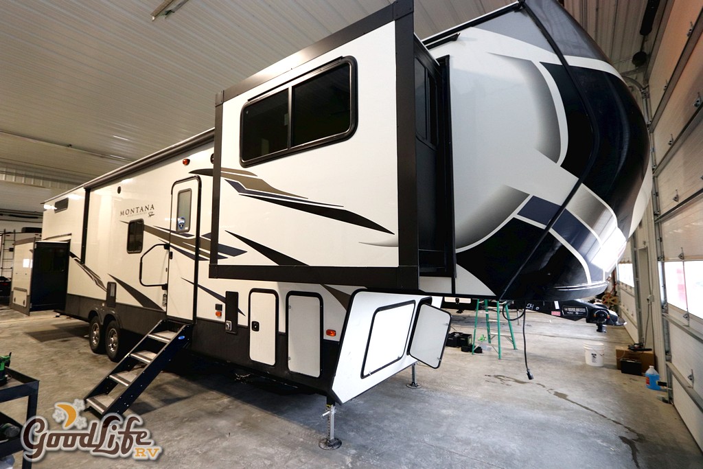 2020 Keystone Montana High Country 377FL Fifth Wheels Good Life RV