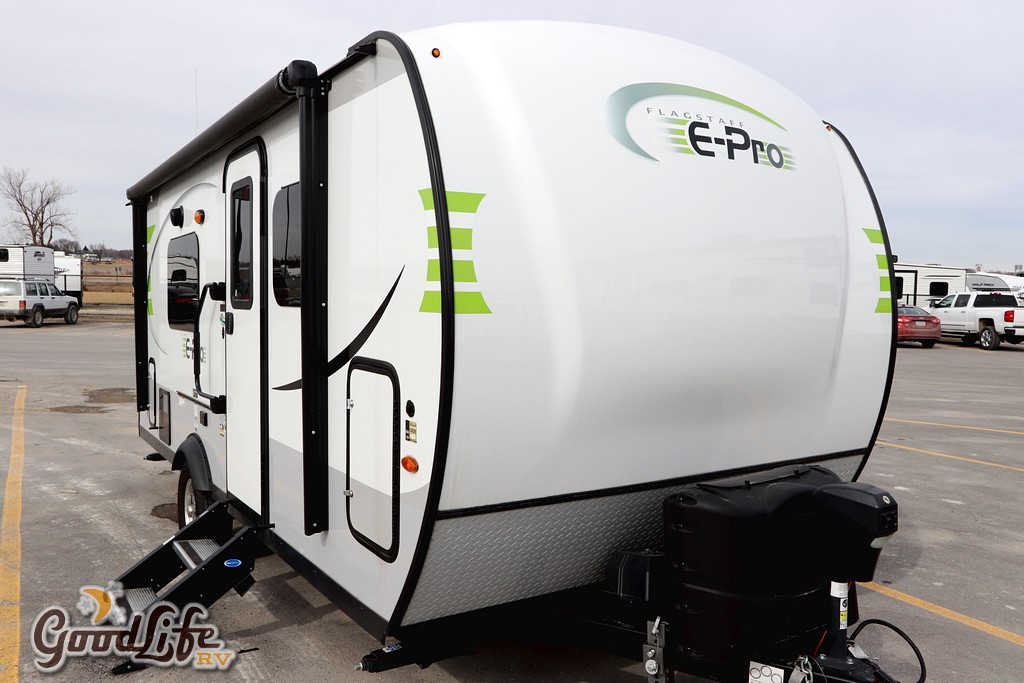 2019 Flagstaff EPro 19FD (1) Good Life RV
